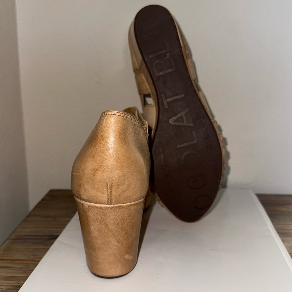 Chocolat Blu Web Moka Wedge Sandals SZ 7.5 - Picture 7 of 9